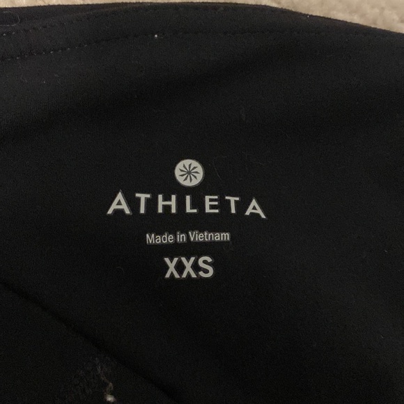 Athleta leggings w mesh - Picture 4 of 4
